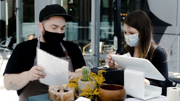 Comment les entreprises de services de nettoyage peuvent-elles utiliser le marketing digital pour fidéliser leurs clients?